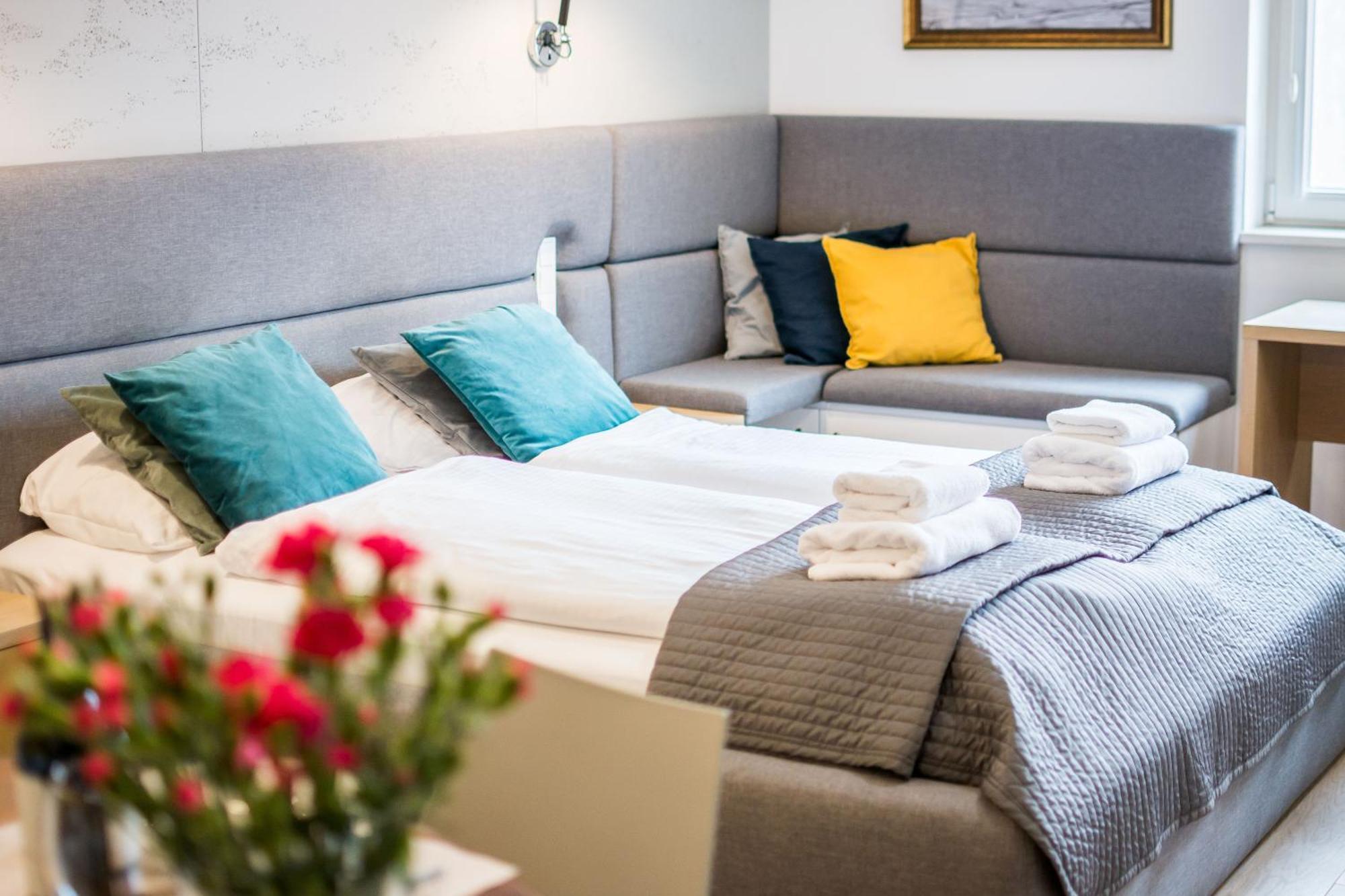 Old Town Premium Queen'S Apartments 크라쿠프 외부 사진